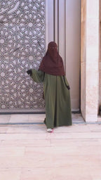 عباءة ورع 🌸 
الجودة بلا نقاش اختاري راحتك واستمتعي بإطلالتك
🪡خياطة توب زوم أصلي 
299 درهم + توصيل مجاني 🚚 
استفسارات محترمة فقط �